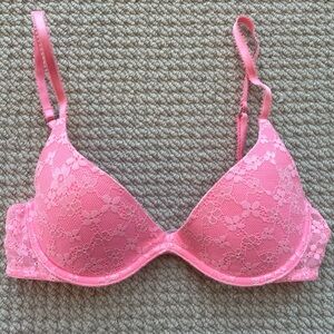 Victoria’s Secret Pink Lace Bra Size 32B